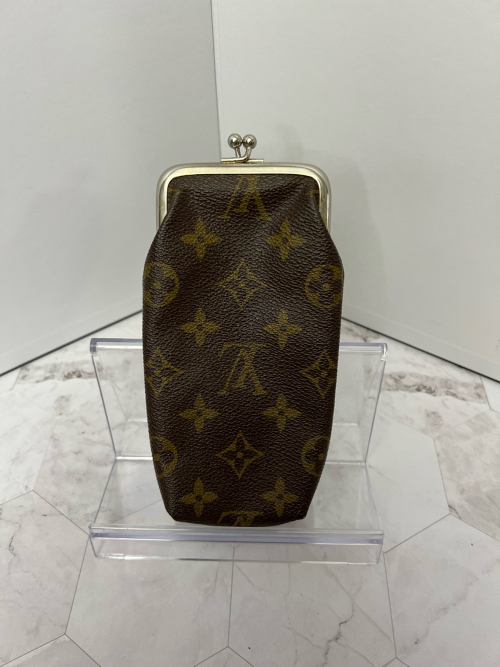 Vintage Louis Vuitton Monogram Canvas Kiss-Lock Coin Pouch in Brown and Gold